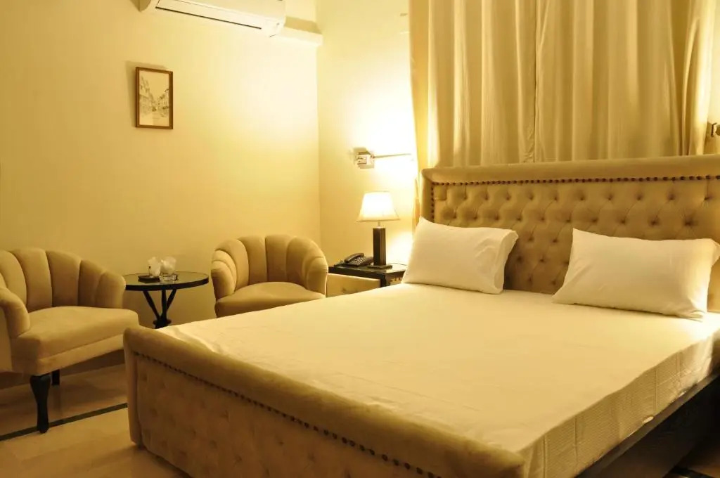 Reina Boutique Hotel - G6