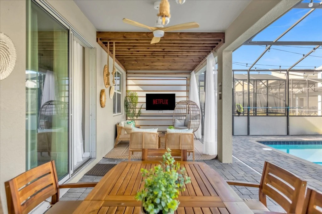 9 Bedroom/ 5 Bathroom Storey Lake (4571 NL), Kissimmee, US