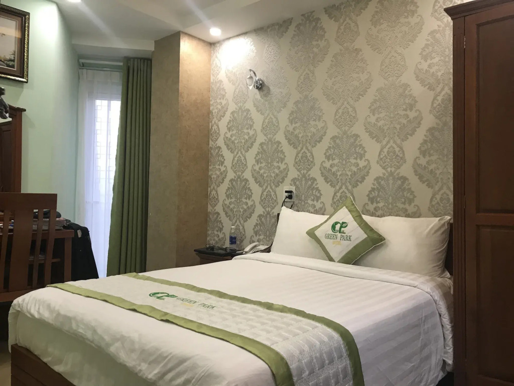 Green Park Hotel