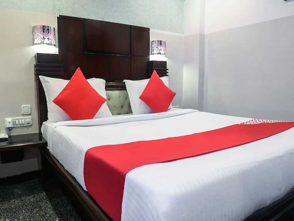 V Hotels Banjara by Oyo Rooms