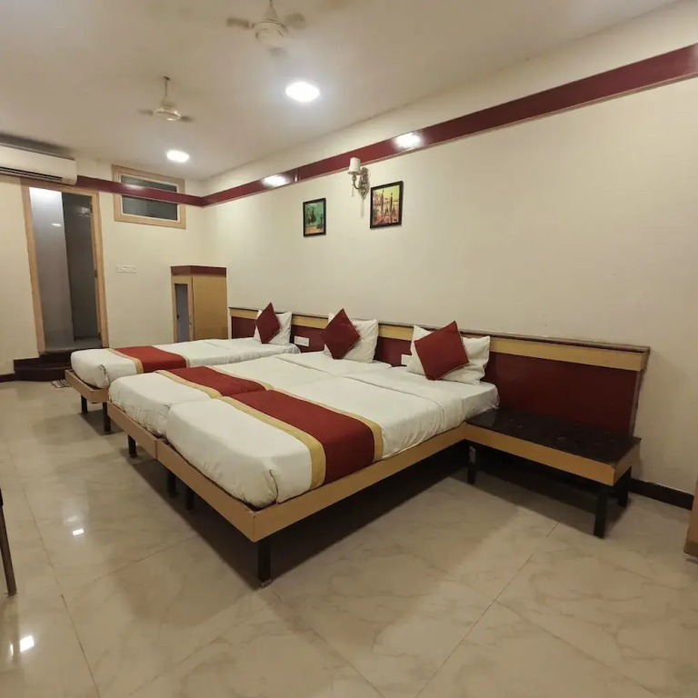 Stayz Royale Hotels - Electronic City