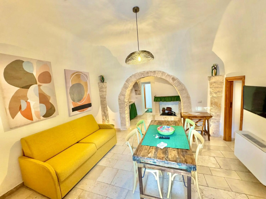Trulli Moon