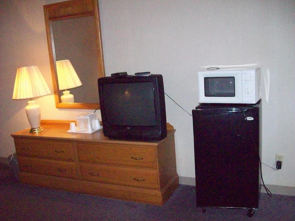Courtesy Inn