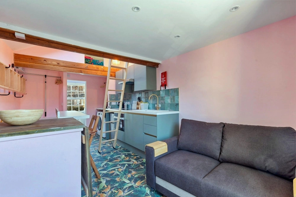 Studio in Greenwich Near Royal Observatory