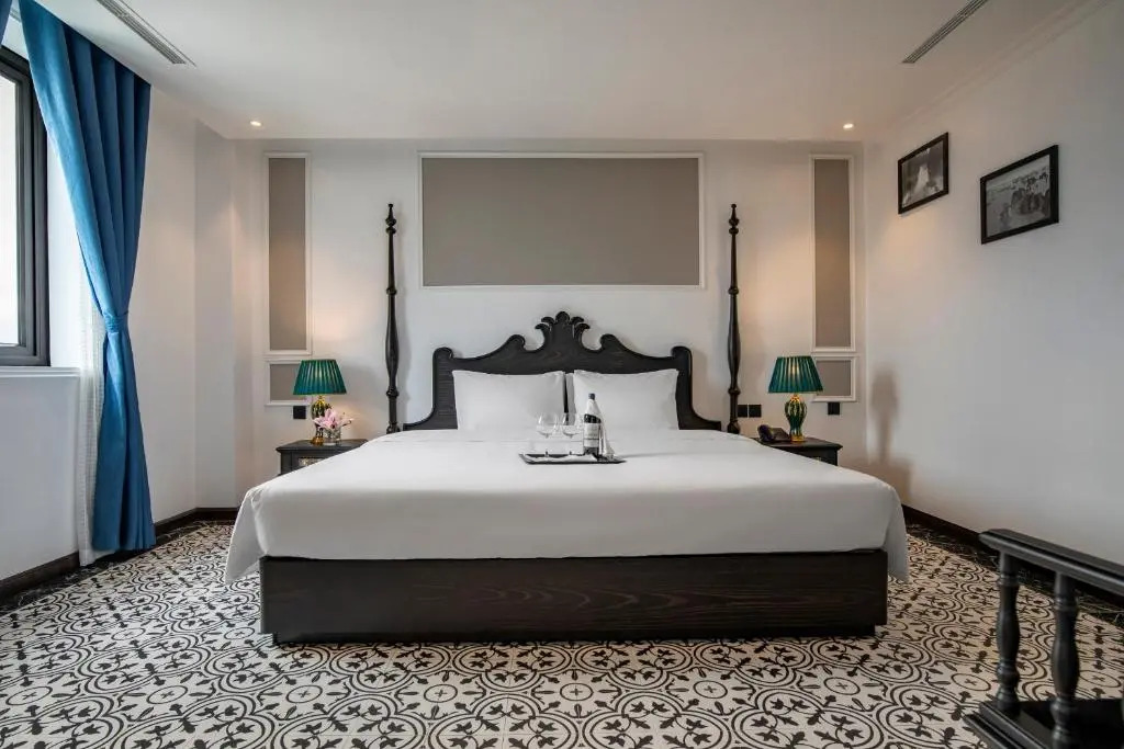 Ha Long Essence Hotel