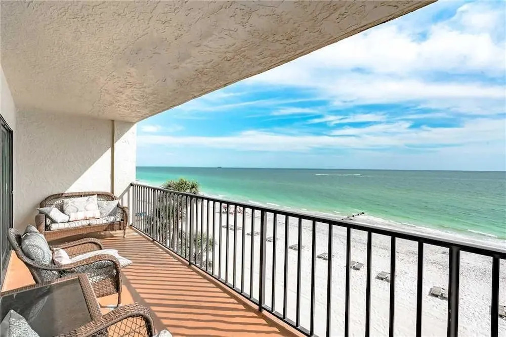 Las Brisas 306 - Three Bedroom Condo