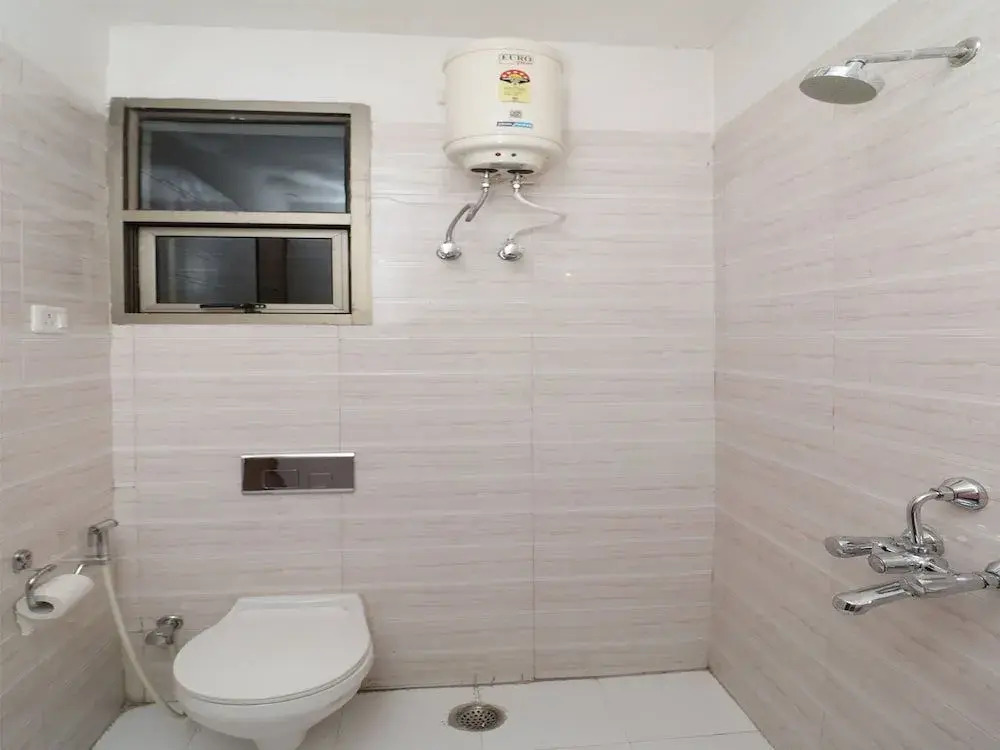 Urusvati Art And Habitat Centre By OYO Rooms