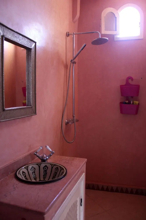 Tifawin Apartment