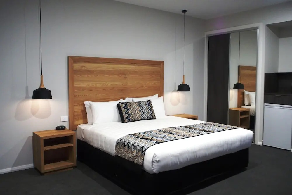 Euston Motel