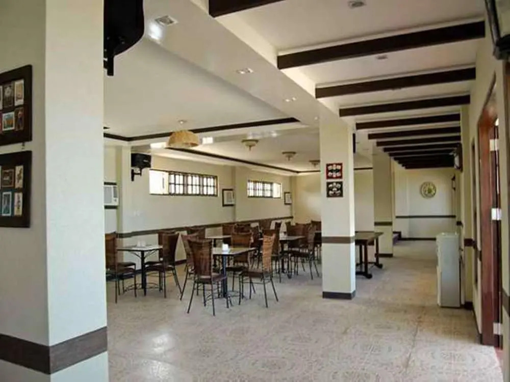 Country Inn Hotel and Restaurant