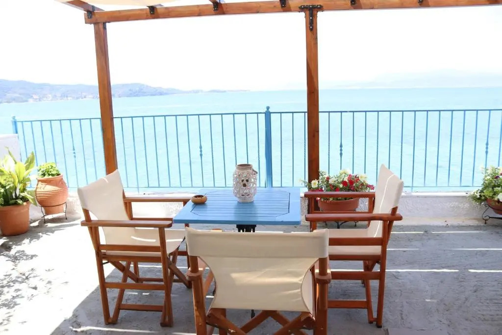 Papas Rooms on the Seafront