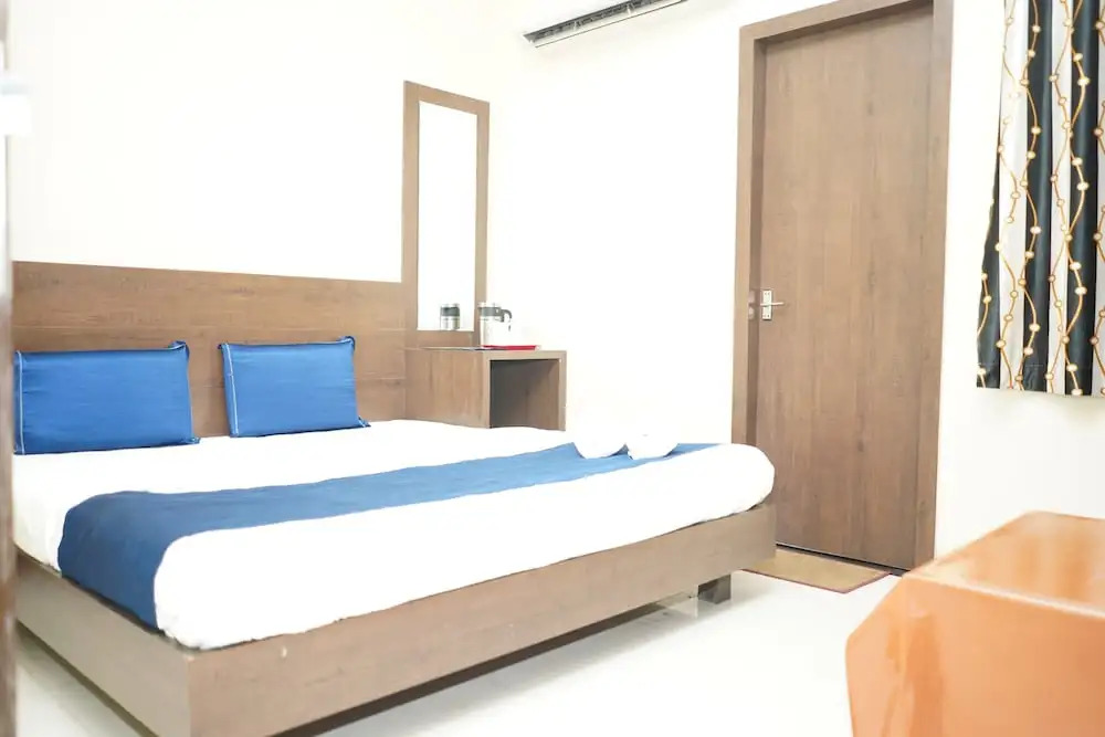 OYO 4116 Hotel Satyug
