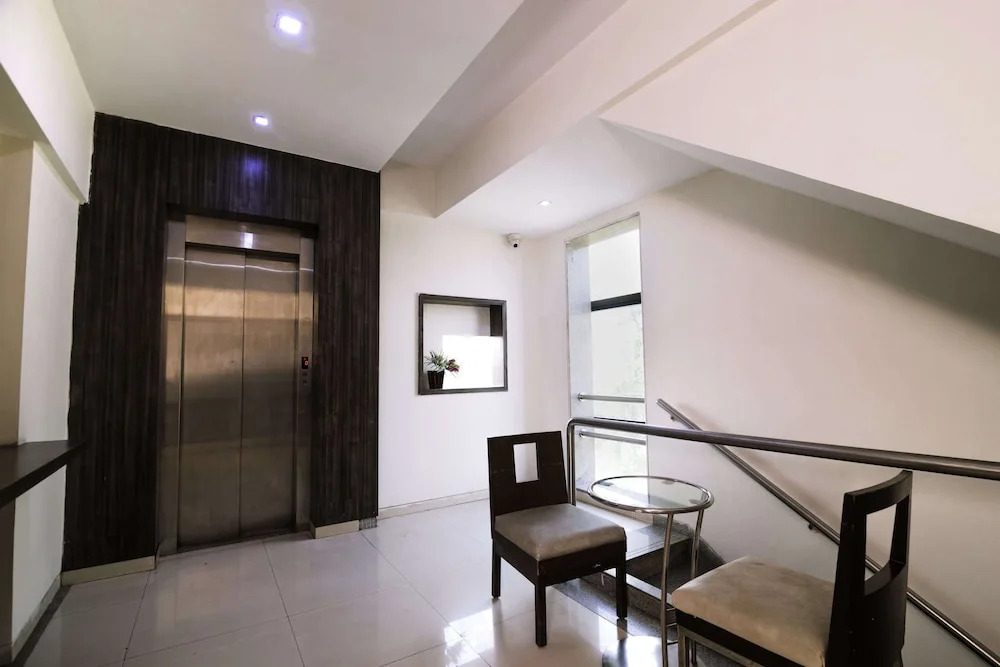 Hotel Monarch Guestline in MIDC Rabale, Navi Mumbai