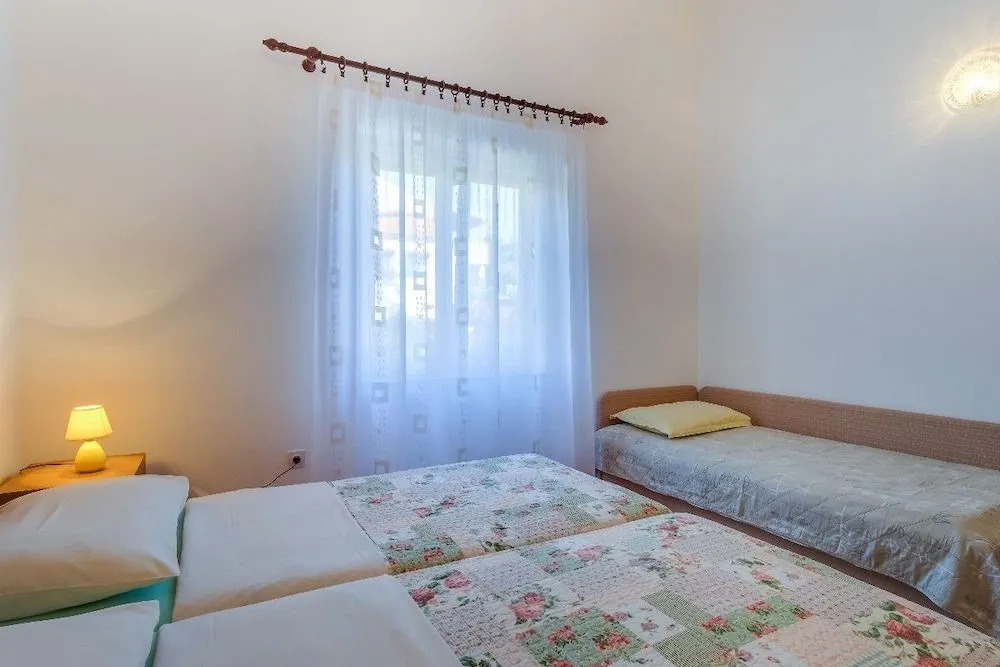 Apartment Borka