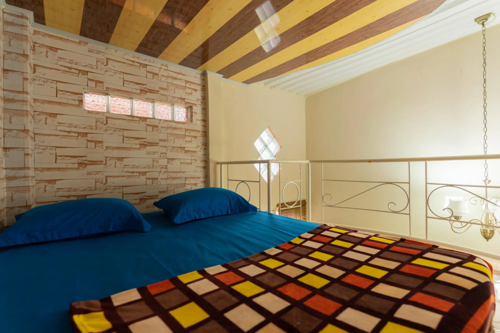 dH Mansion La Rosa Syariah Sentul Mitra RedDoorz
