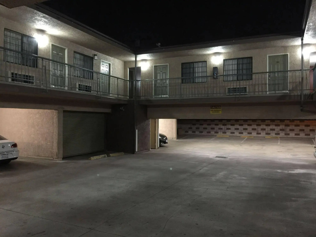 Regal Inn