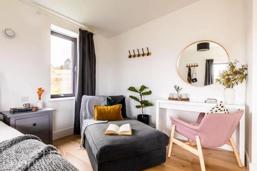 Stunning 5 Bedroom New Build With Amazing Views