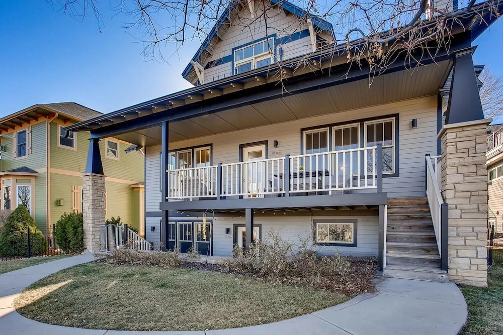 Sleek Condo - Near Park, Poudre River and Old Town