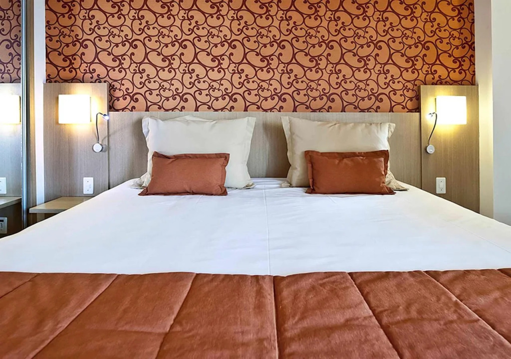 Mercure Santos