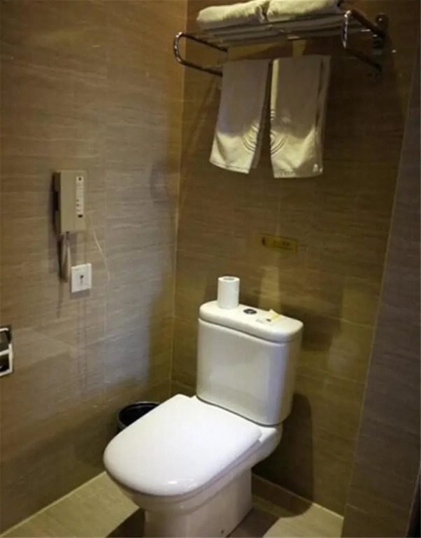 Sinkal Crown Hotel