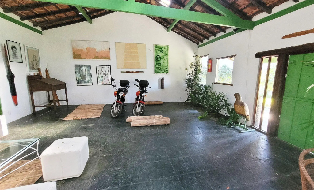 Linda Casa Com Piscina A Poucos Passos Da Praia