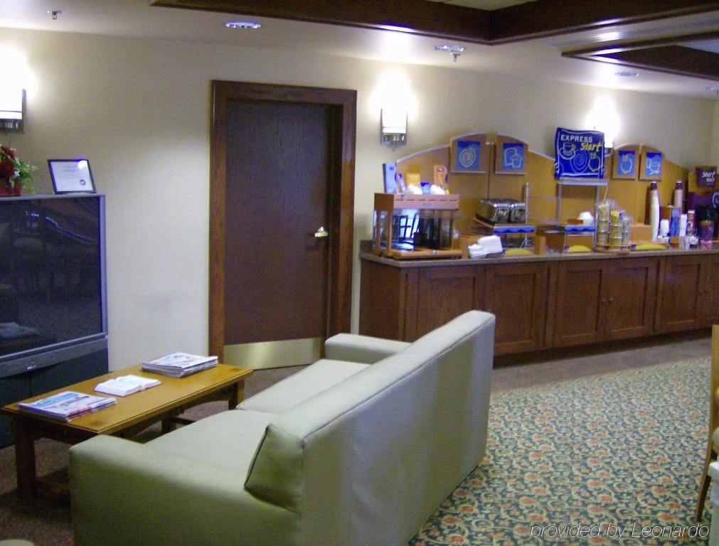 Holiday Inn Express Hotel & Suites Greenville by IHG