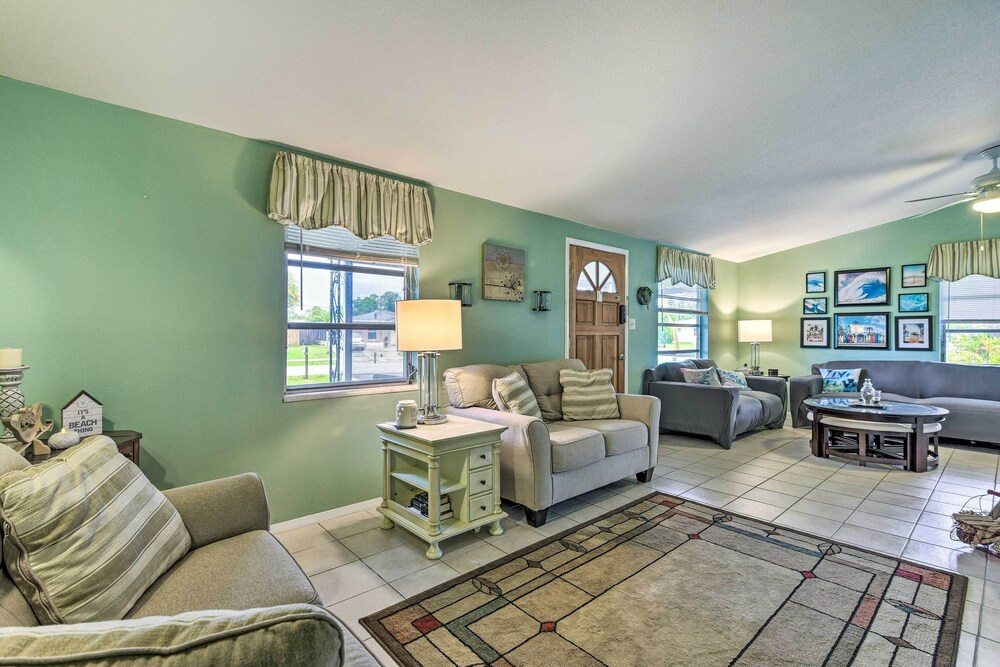 North Port Escape w/ Pool ~ 12 Mi to Beach!