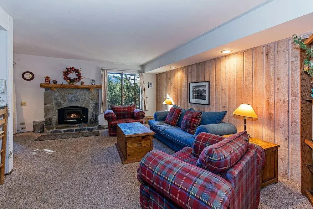 Viewpoint 131 - One Bedroom Condo