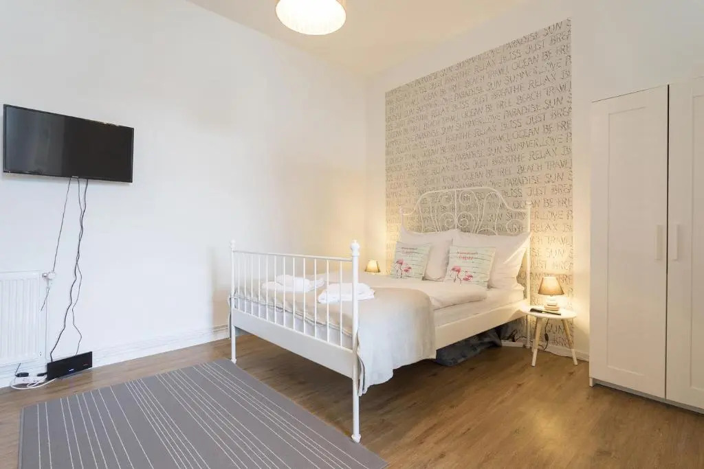 Stylish & Cosy Apartment in Berlin, WiFi, 3 guests