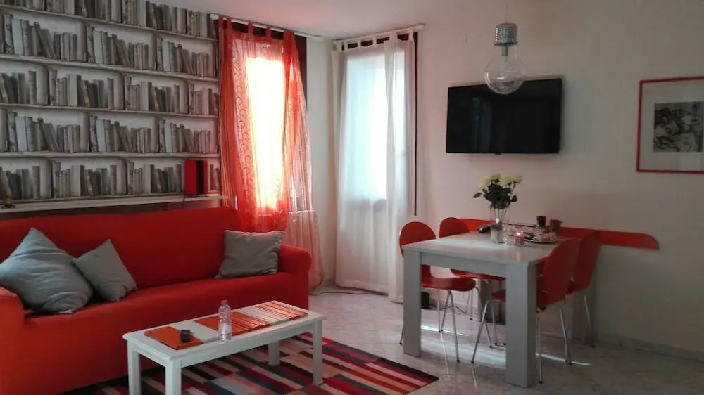 Bacanal Apartment