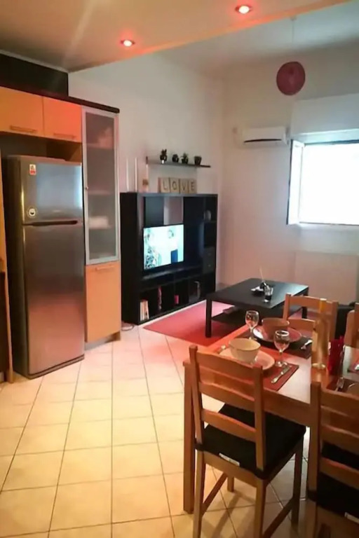 Thisio Modern House