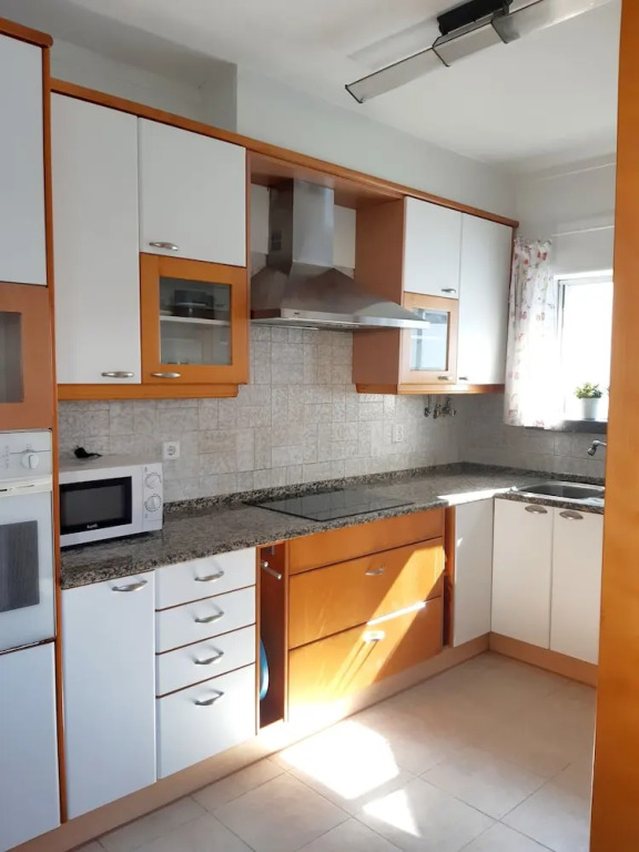 Impecable 4-bed Villa in Praia da Areia Branca
