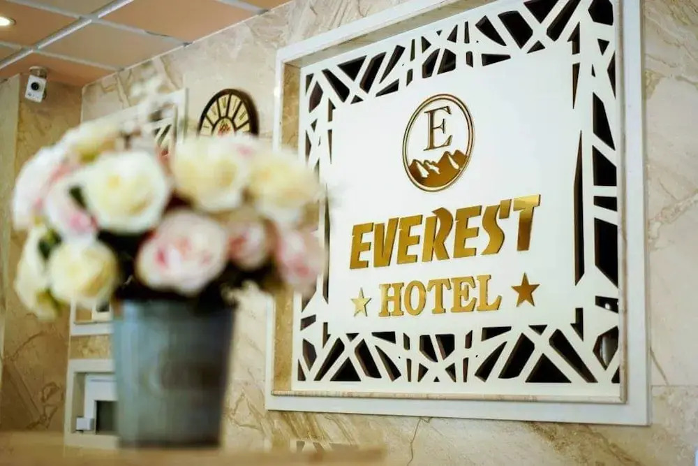 Everest Hotel HCM