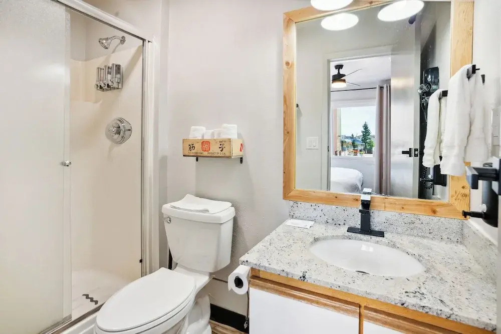 Anchorage Downtown Hotel