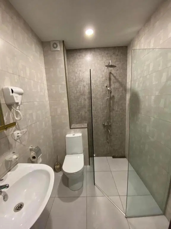 Hotel Qumli Apartment 210