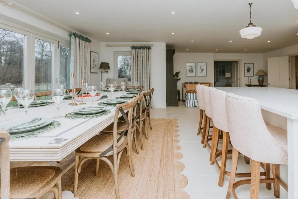 The Dragonfly - Central 2 Bedroom House