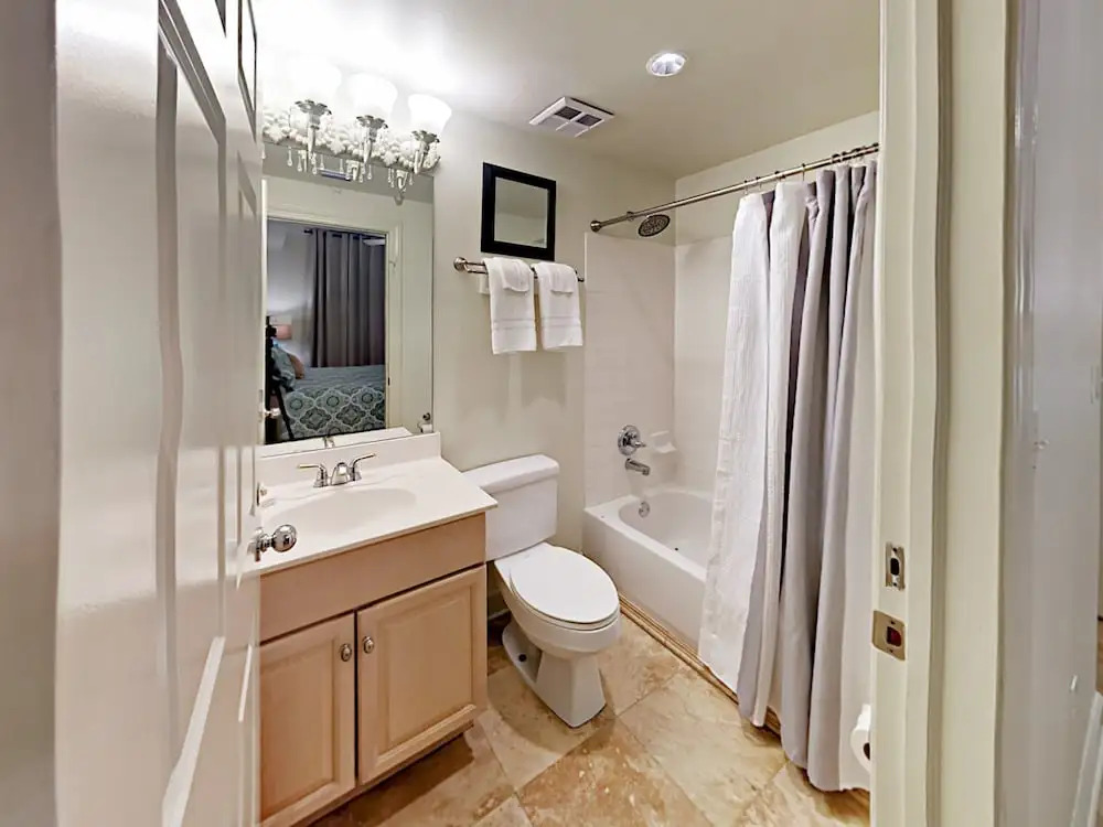375 Beach Club Trail Condo Unit B1903 4 Bedrooms 4.5 Bathrooms Condo