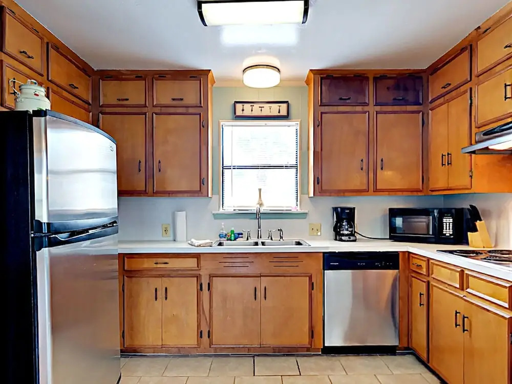 Loki Upper - One Bedroom Bungalow
