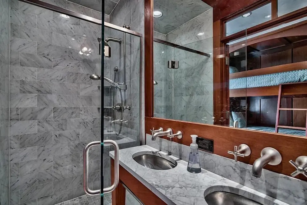 OLYMPIA SAND DOLLAR SUITE 2 Bedroom Holiday Home by Five Star Properties