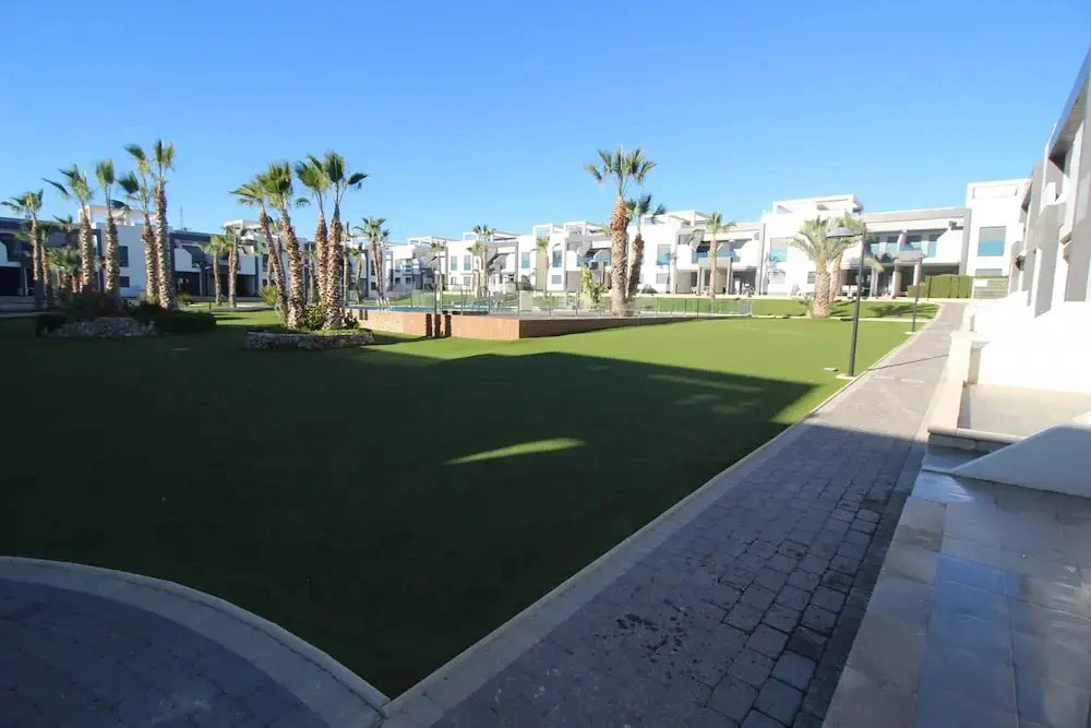 Garden View Apartment in La Zenia