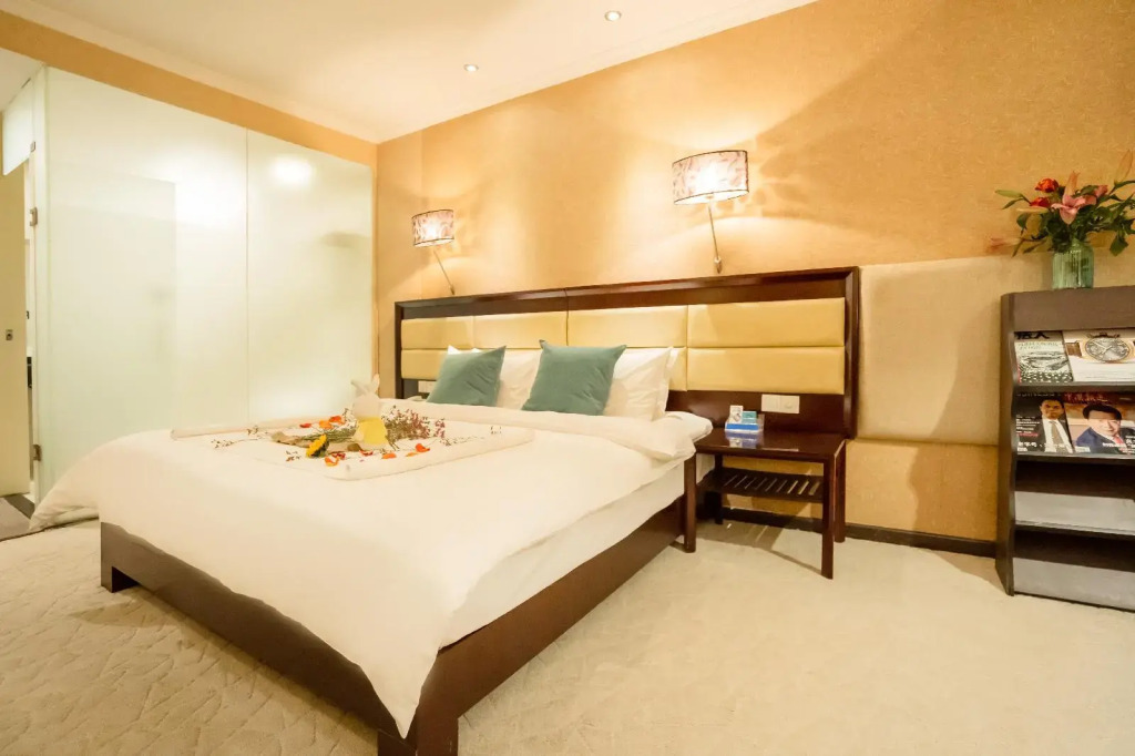 Shenzhen Tourism Trend Hotel