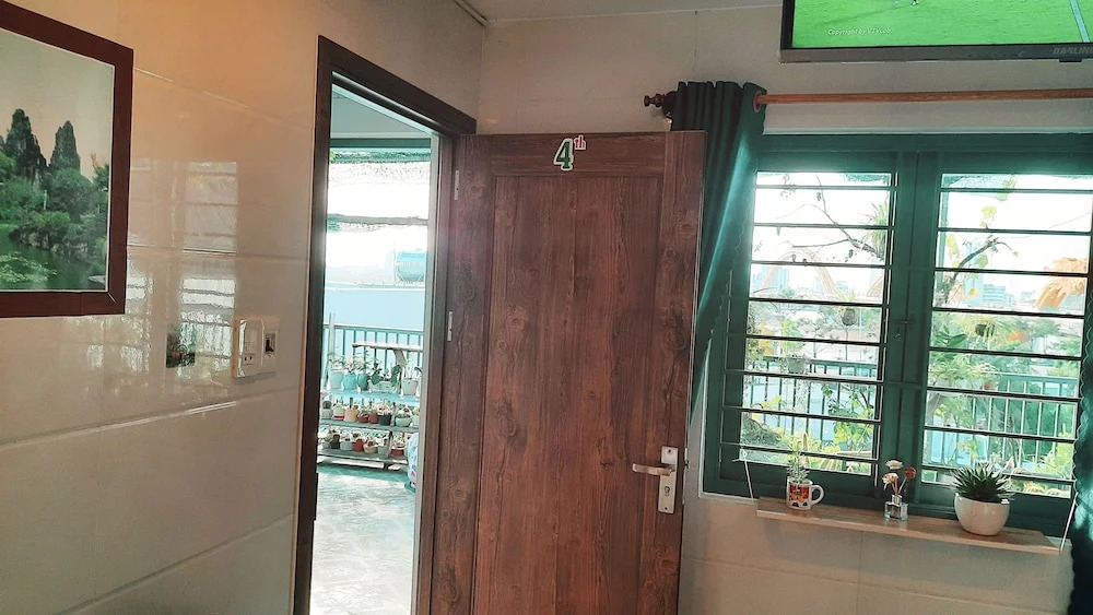 Sena Home