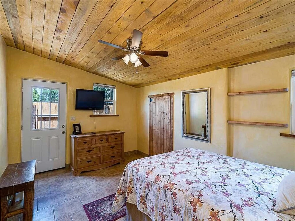 Casa Dulce, 3 Bedrooms, Walk to Town, Pet Friendly, Sleeps 6
