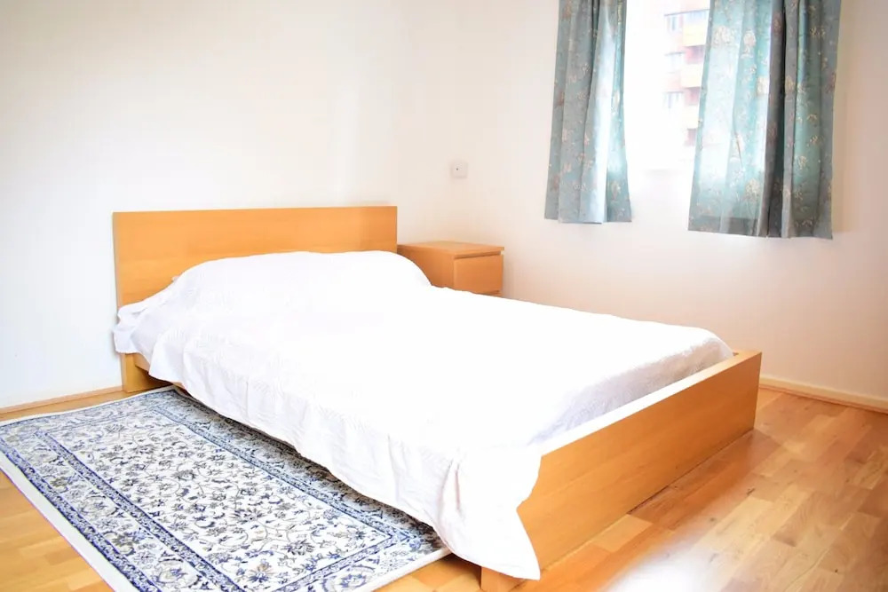 2 Bedroom Islington Flat Next to Regent's Canal