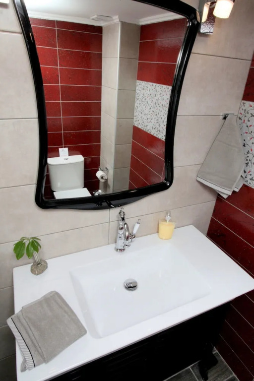Athenian Niche in Plaka Villa by Athenian Homes