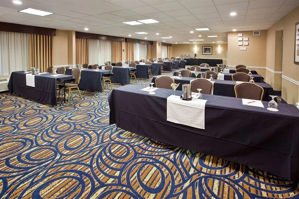 Crowne Plaza Cleveland South - Independence