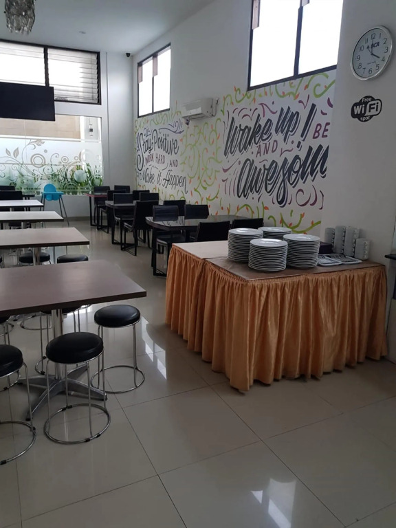 De La Charis Hotel Kediri