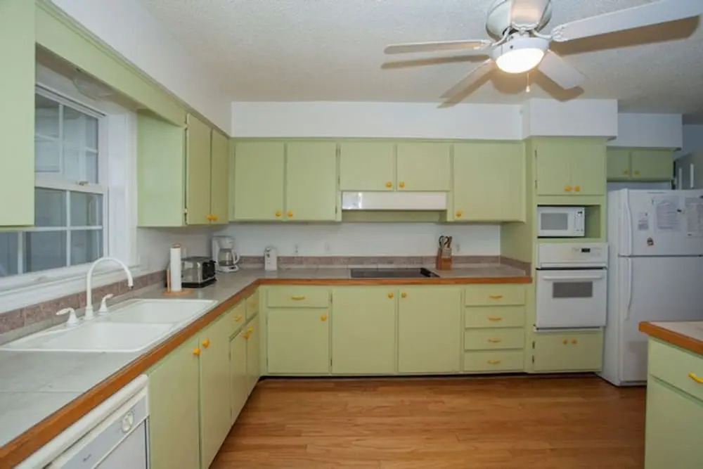 PELICAN HOUSE home