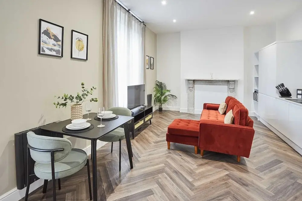Host & Stay - Upton House