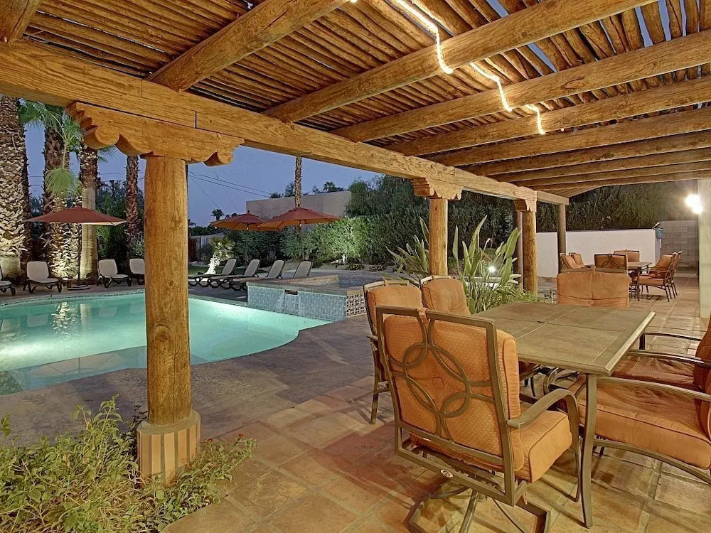 Villa Porche